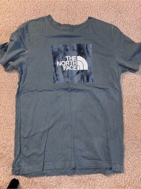 The North Face Men's Forest Green Logo Short-Sleeve Tee